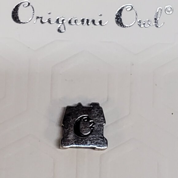 Origami Owl - Brand new House Charm with a little crystal. - Picture 2 of 2